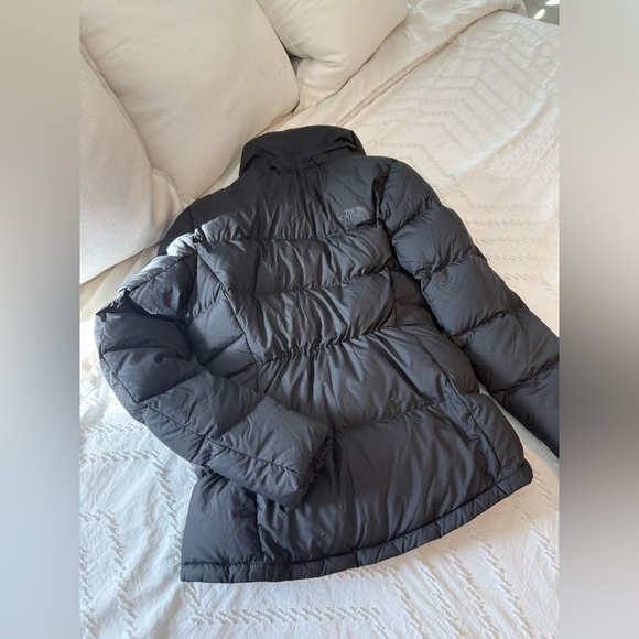The North Face Metropolis down jacket - women’s size medium in Black - Picture 6 of 8
